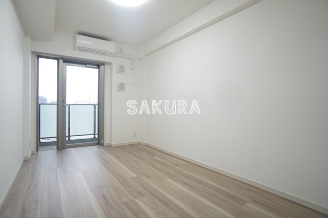 居室・リビング　開放感のあるゆったりとしたお部屋です♪