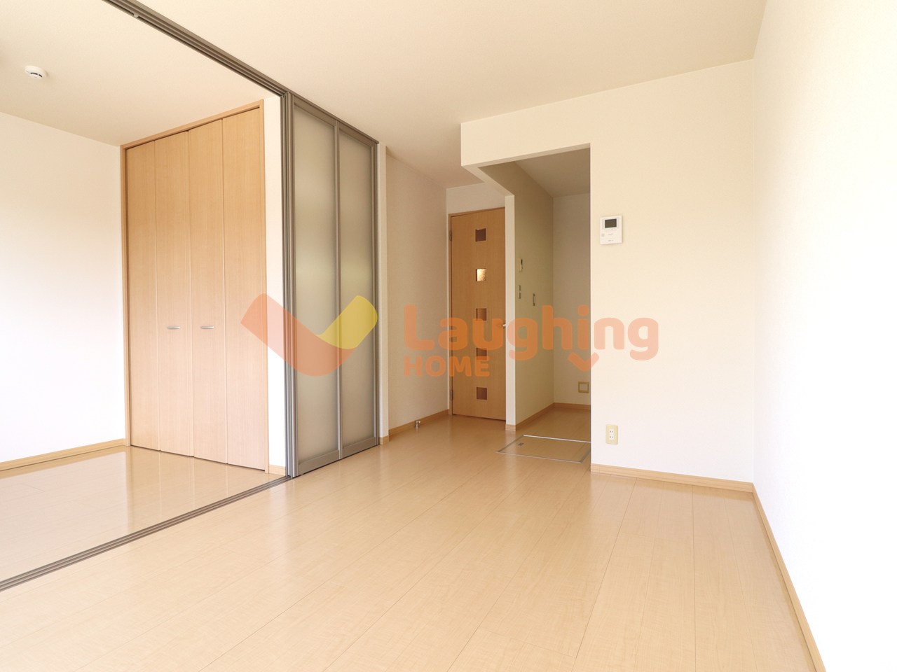 居室・リビング　こちらの居間で趣味の時間をお楽しみください