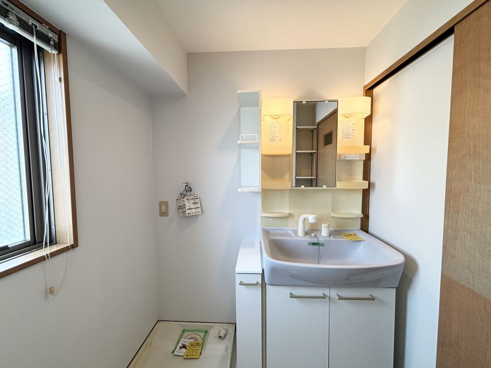 洗面設備　４０３号の写真です