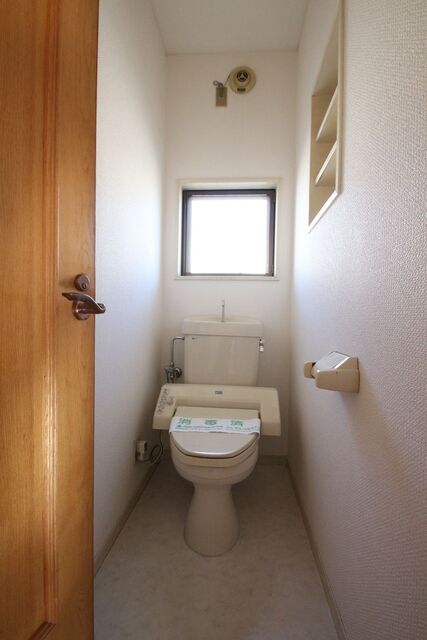 トイレ　トイレ