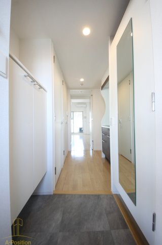 玄関　セレニテ福島カルム