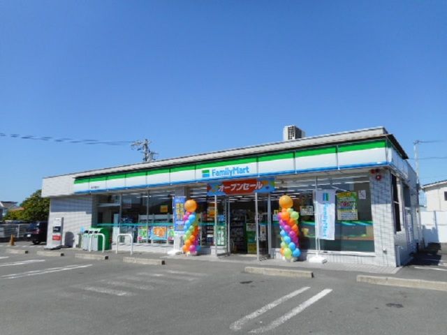 コンビニ　ファミリーマート浜松寺脇店（コンビニ）まで500m