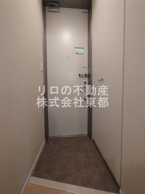 玄関　すっきりシンプルな玄関スペースです！