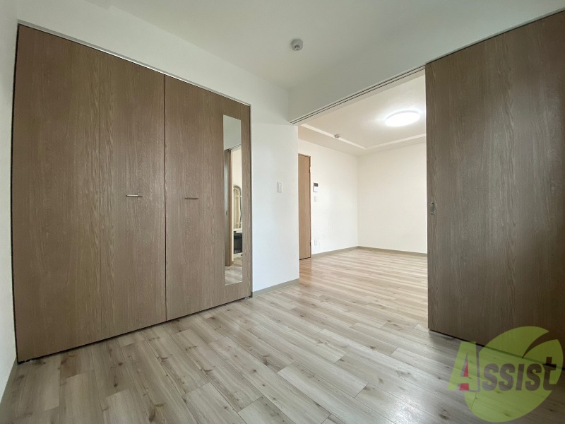 その他部屋・スペース　洋室の家具の配置を考えてみるのも楽しいですよ。