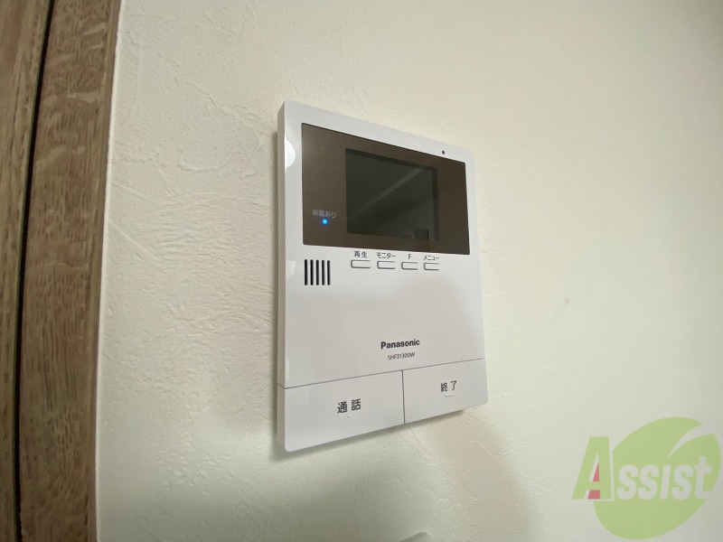 セキュリティ　インターホンで来客確認ができます。安心ですね。