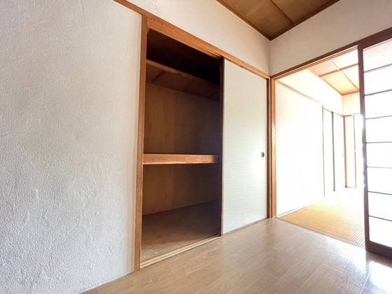 収納　※別号室の写真です。