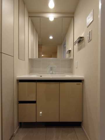 洗面設備　ルフォンプログレ四谷