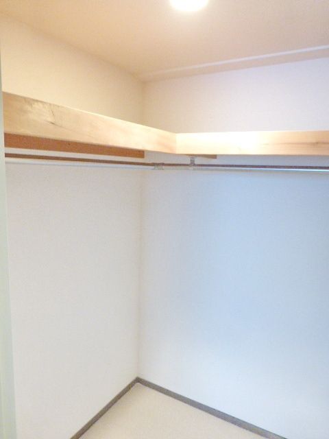 収納　★広い収納スペース★