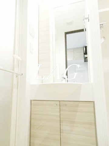 洗面設備　独立洗面台です。