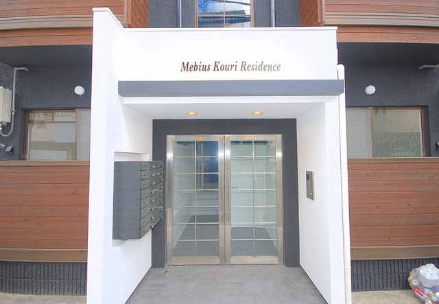 エントランス　エントランス