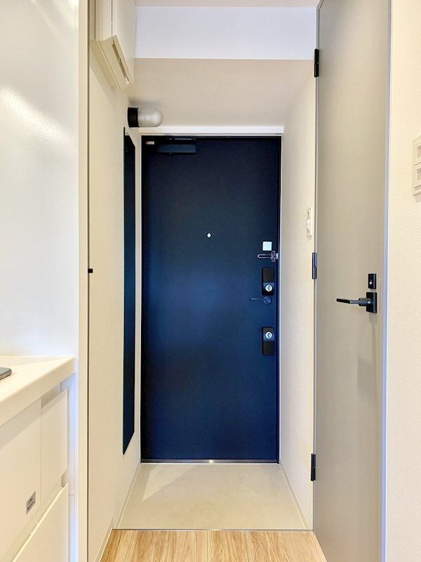 玄関　他号室　同施工参考写真