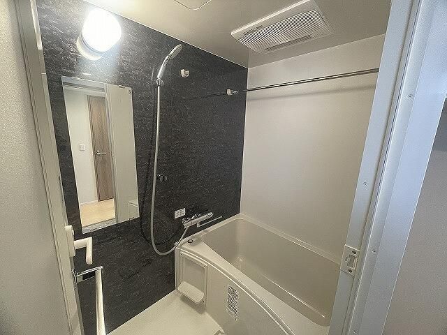 バス・シャワールーム　☆ゆったりくつろげるお風呂☆