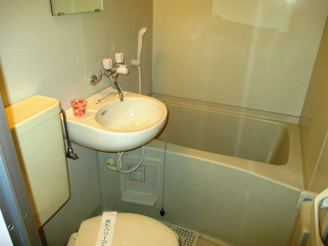 バス・シャワールーム