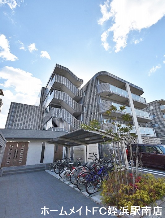 建物外観　★周辺環境充実♪★