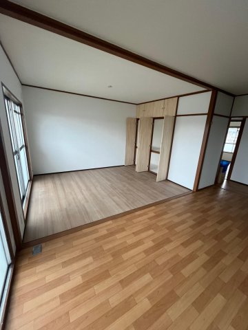 居室・リビング　LDKは2部屋に分けて3DKとしても使用可能！