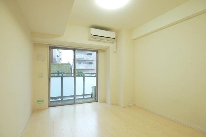 居室・リビング　別号室参考画像