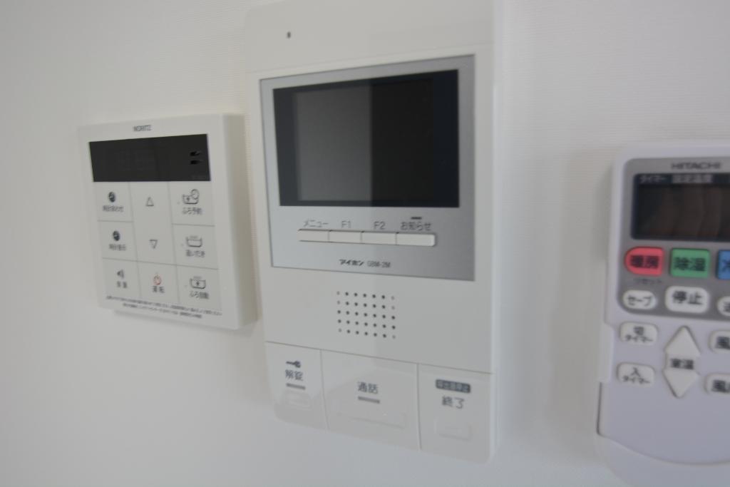 セキュリティ　カメラ付インターホン