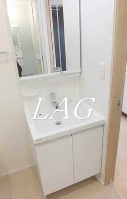 洗面設備　独立洗面台です。