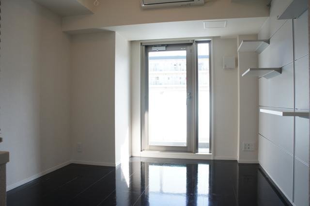 居室・リビング　※別部屋参考写真