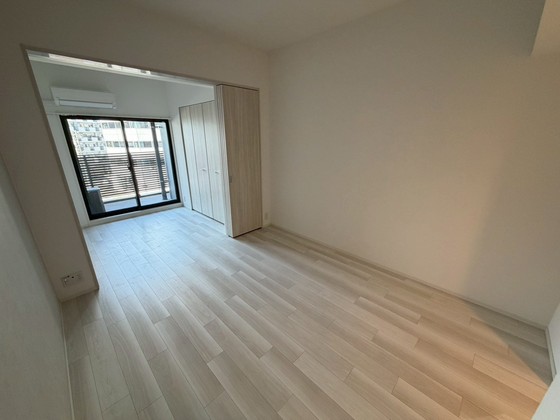 居室・リビング　※別部屋の写真です