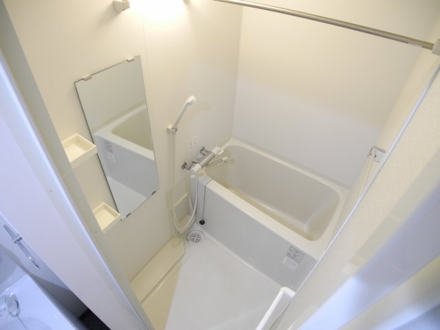 バス・シャワールーム　※1Kタイプの別のお部屋の写真です※