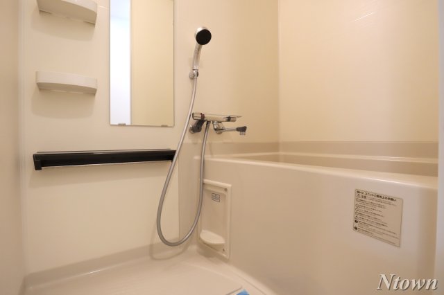 バス・シャワールーム　きれいなお風呂です