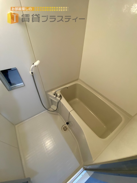 バス・シャワールーム　綺麗な水回りです！