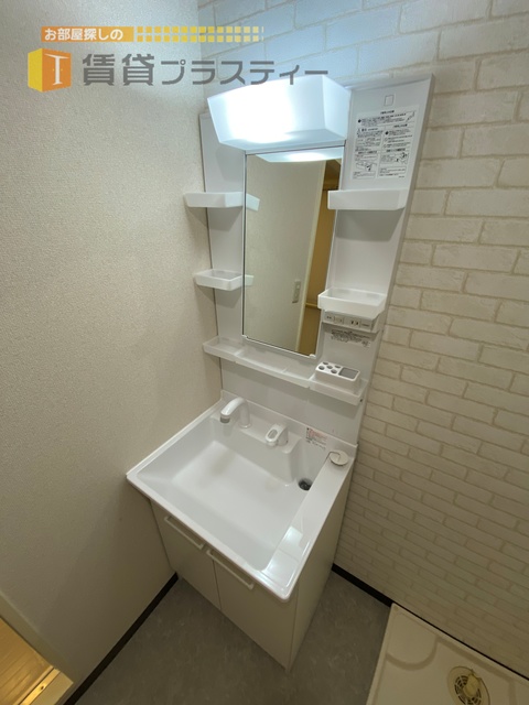 洗面設備　シャンプードレッサー付！