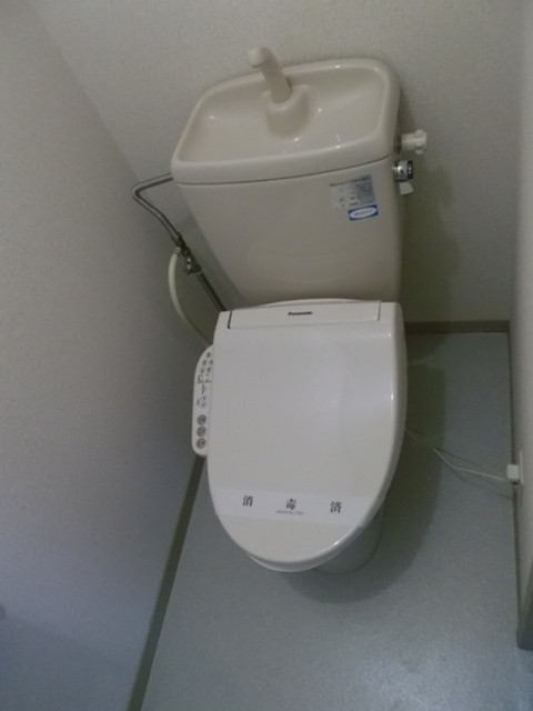 トイレ　トイレ（温水洗浄暖房便座）