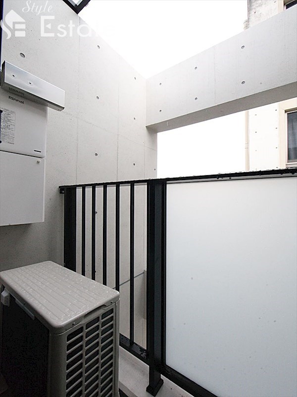 バルコニー　バルコニー