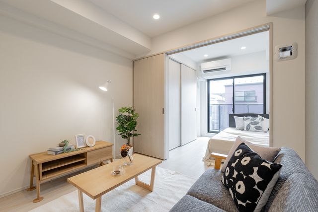 居室・リビング　Kタイプ　2024年9月撮影（同タイプ305号室の写真です）