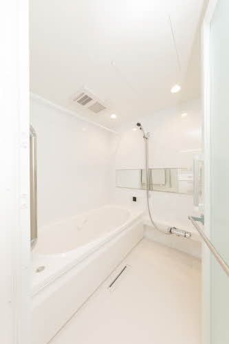 バス・シャワールーム　一日の疲れもこちらでリフレッシュ♪小洒落た空間で安らぎのひ…