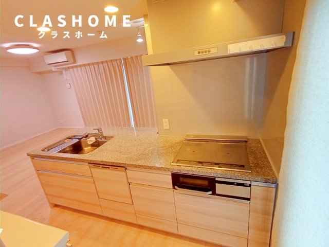 キッチン　同物件の別部屋になります。