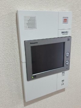 セキュリティ　モニター付きインターホンで防犯面も安心です！
