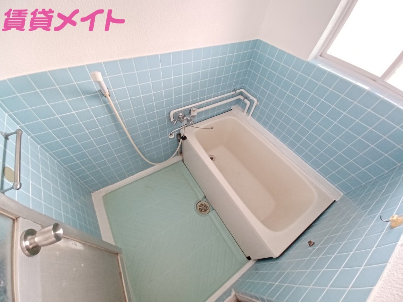 バス・シャワールーム　浴室