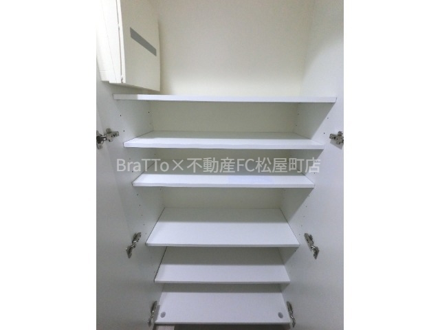 玄関　収納（シューズボックス）