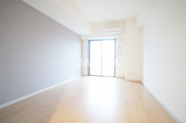 居室・リビング　開放感のあるゆったりとしたお部屋です♪