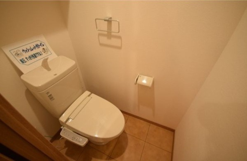 トイレ　図面と現状に相違がある場合には現状を優先