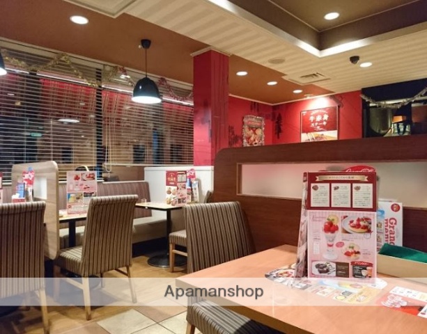 飲食店　ガスト関前店（飲食店）まで780m