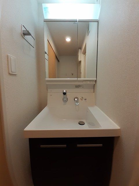 洗面設備　★収納付き、独立洗面台★