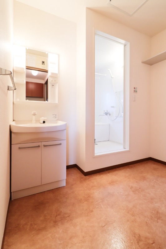 洗面設備　図面と現状に相違がある場合には現状を優先