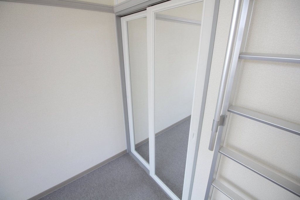 その他　お部屋により多少異なる場合がございます。