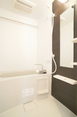 バス・シャワールーム　浴室