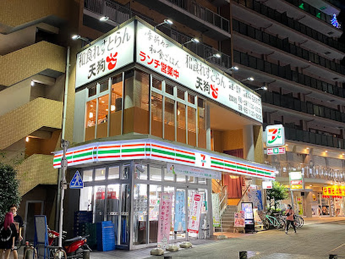 コンビニ　セブン-イレブン 日野高幡不動駅前店（コンビニ）まで404m