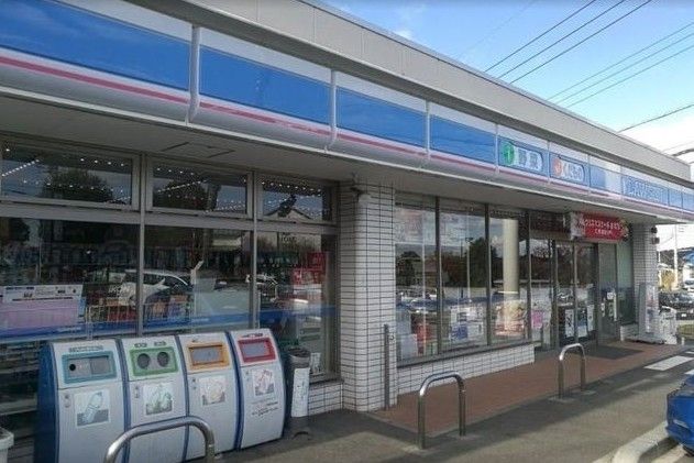 コンビニ　ローソン川崎神木本町四丁目店（コンビニ）まで360m