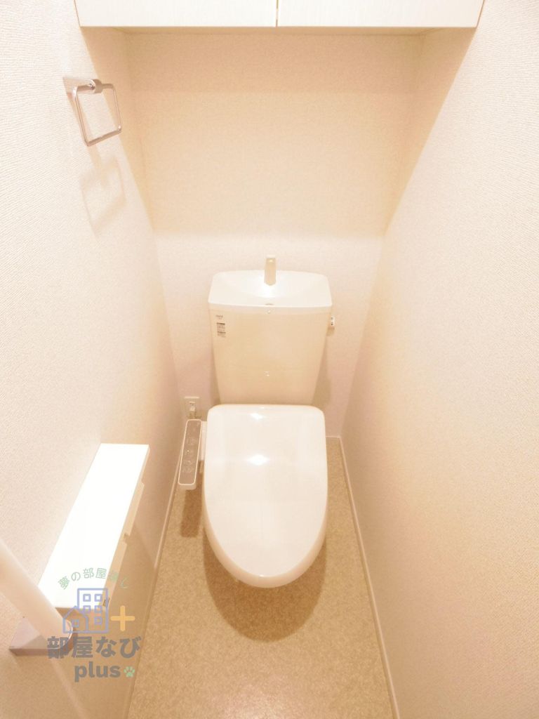 トイレ　※同仕様写真です