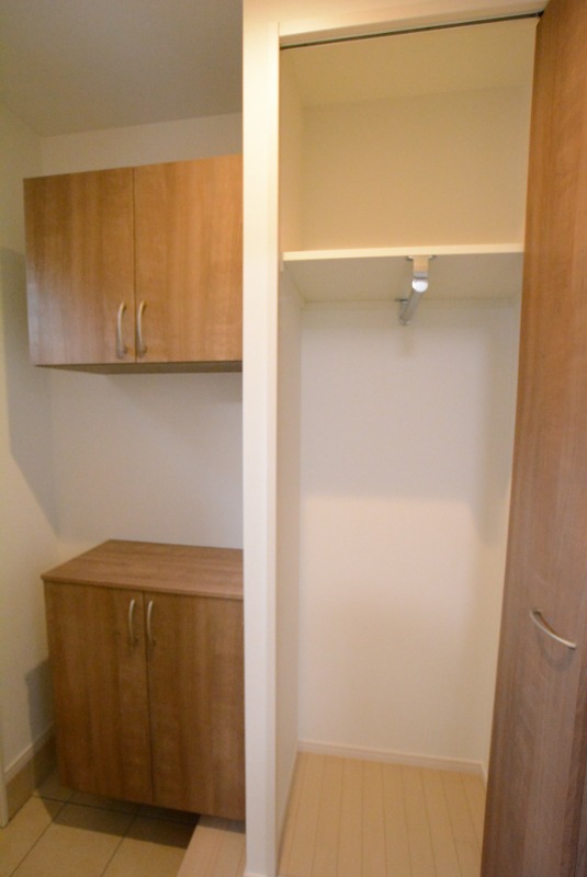 その他設備　玄関収納あり