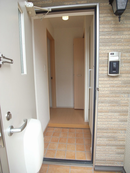 玄関　別の部屋の写真です。