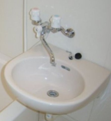 洗面設備　洗面台有り（同一仕様写真）