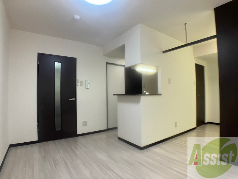 居室・リビング　広くてキレイなお部屋が広がっていて、充実した生活が送れそう。